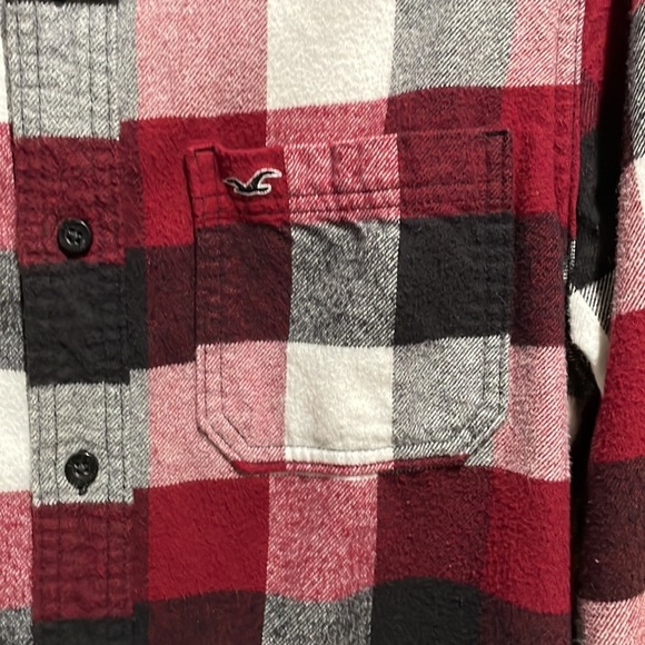 Hollister flannel - Picture 4 of 8
